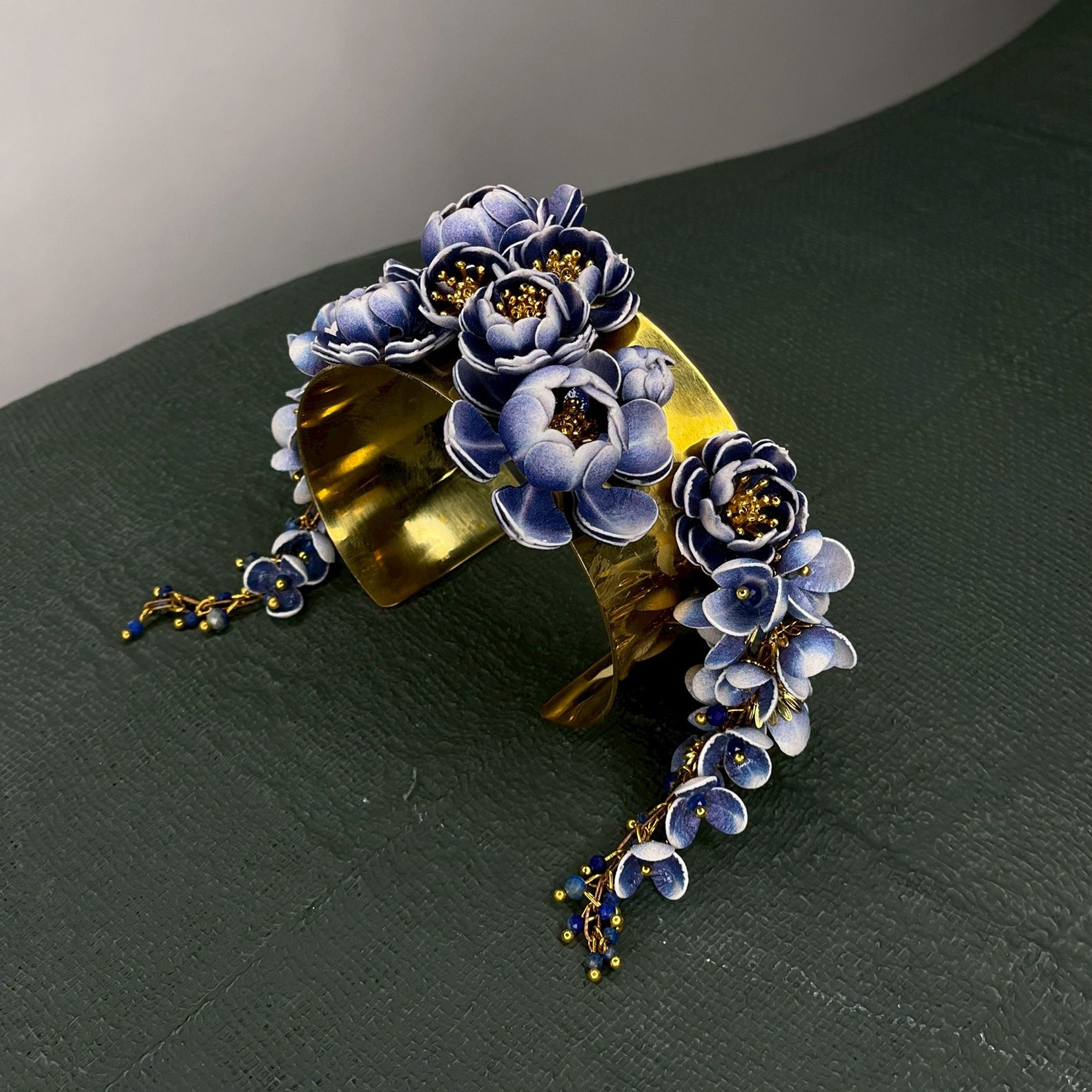 "ORIENTAL BLUE" No.031