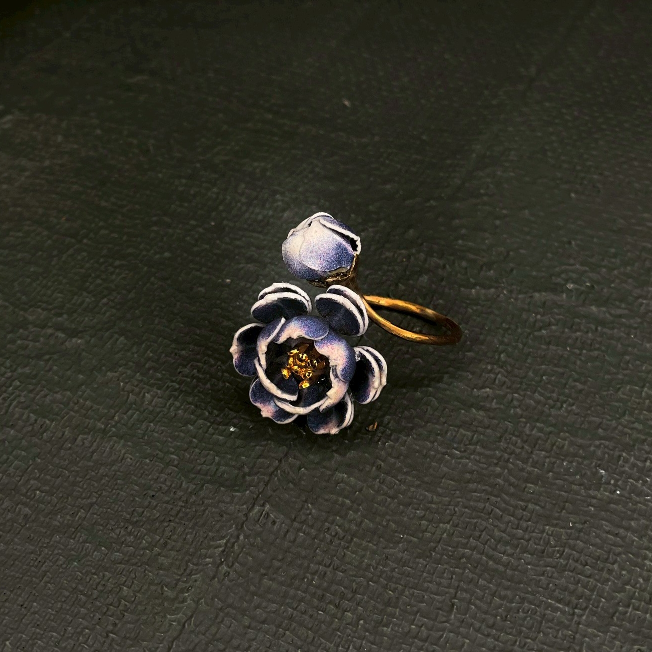 "ORIENTAL BLUE" No.025