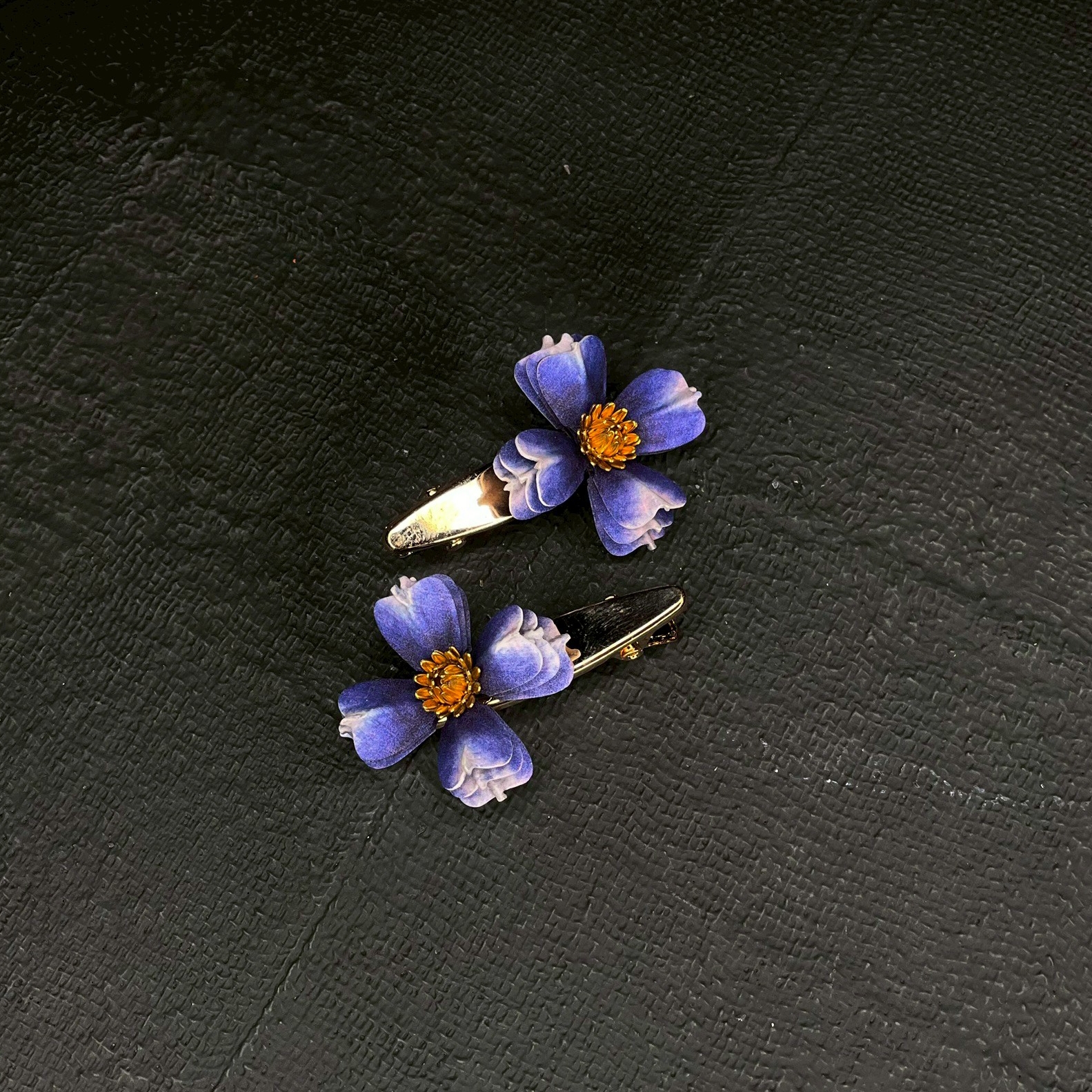 "ORIENTAL BLUE" No.018