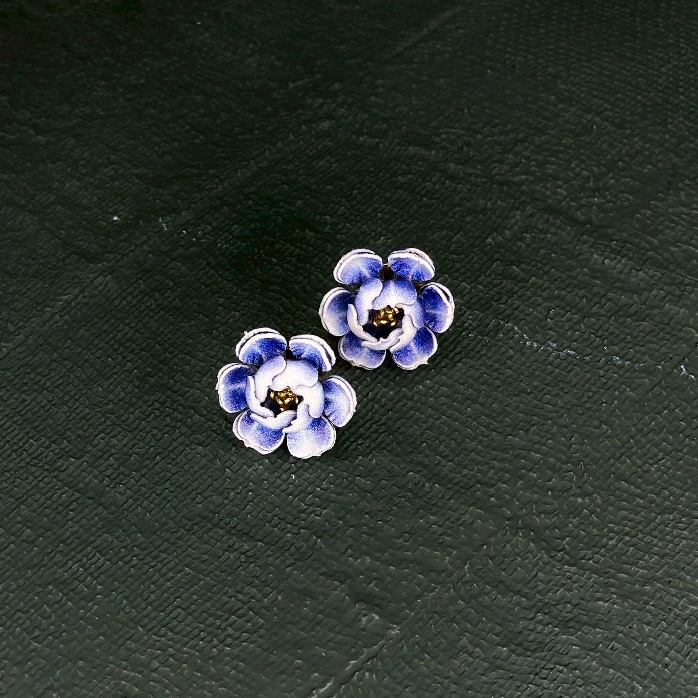 "ORIENTAL BLUE" No.001